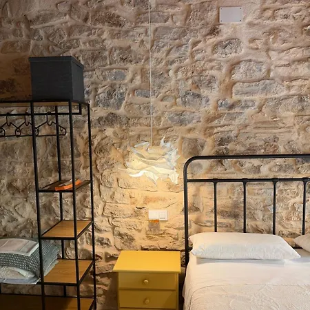 Bodega Terencia بيت للعطل